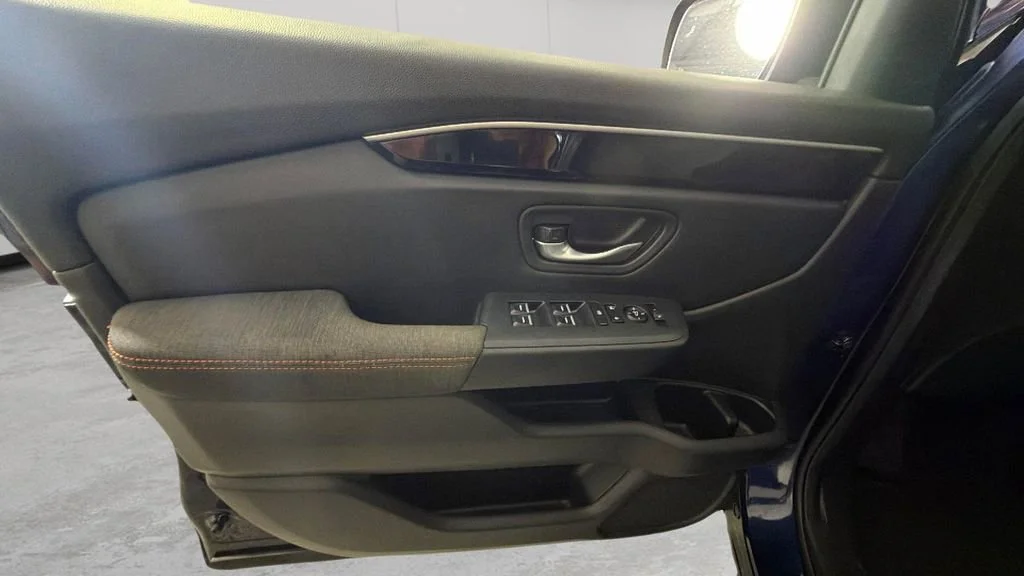 Used 2025 Blue Honda Sport image 23