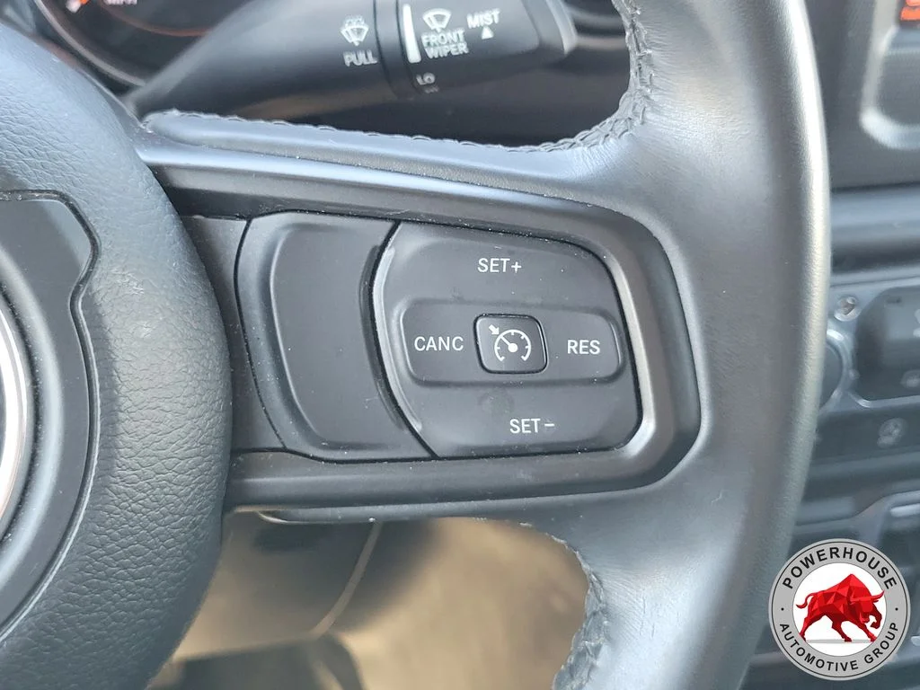 Used 2022 White Jeep Sport image 30