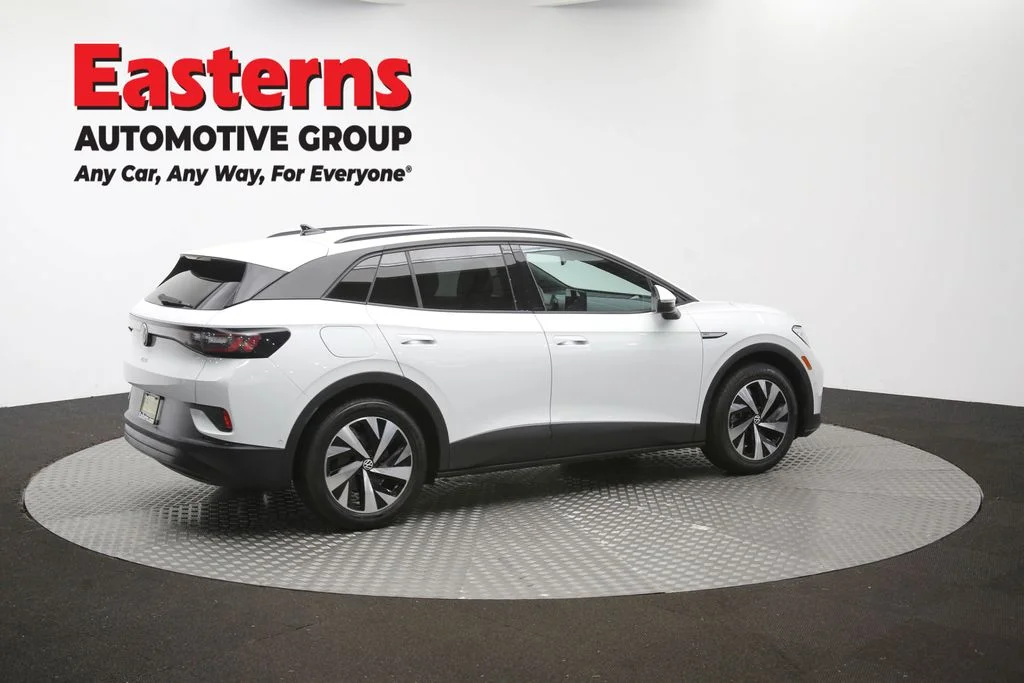 Used 2023 White Volkswagen Pro image 40