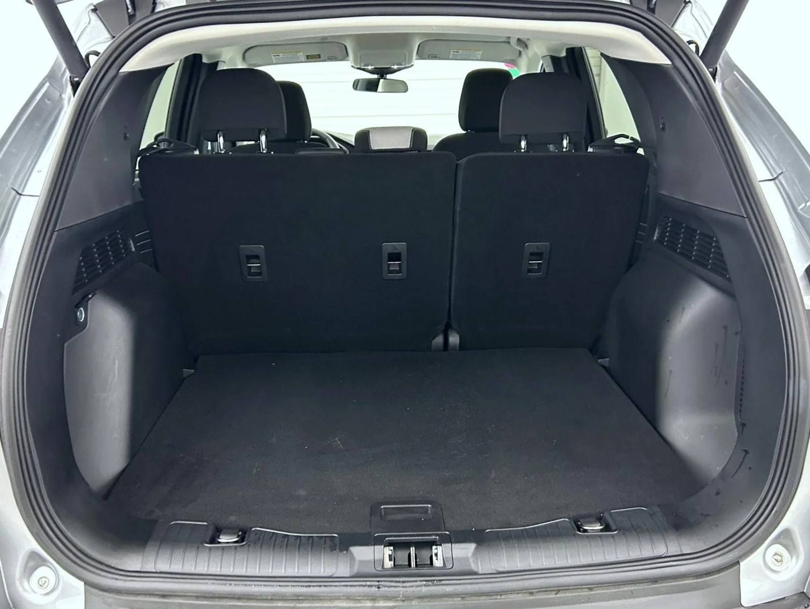 Used 2023 Silver Ford Active image 22