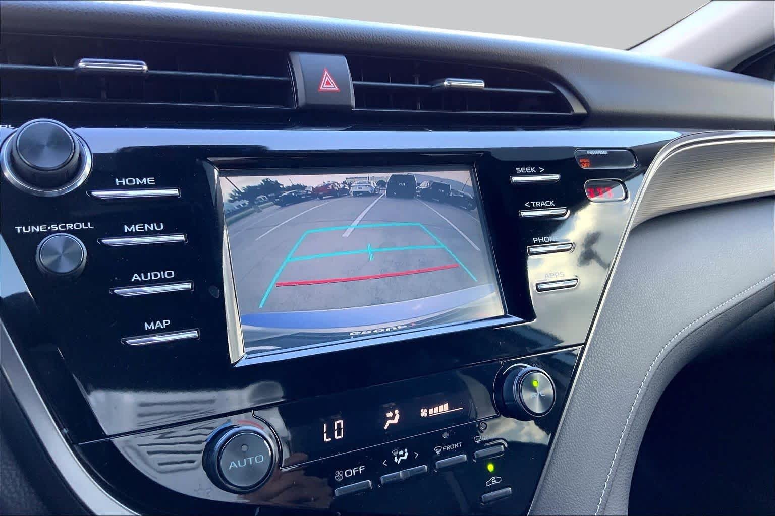 Used 2019 Celestial Silver Metallic Toyota SE image 28