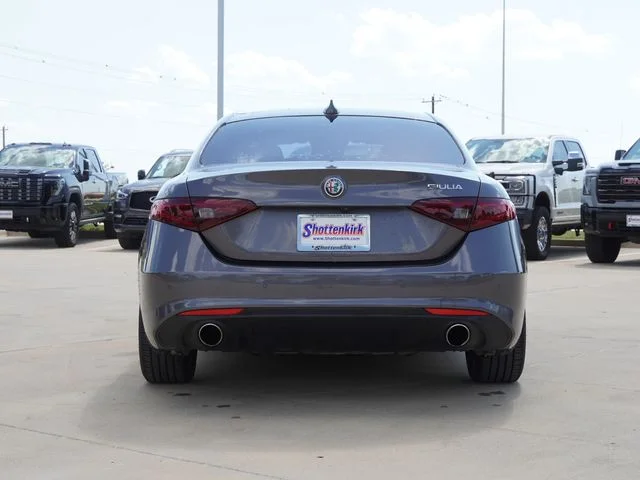 Used 2020 Gray Alfa Romeo Base image 8