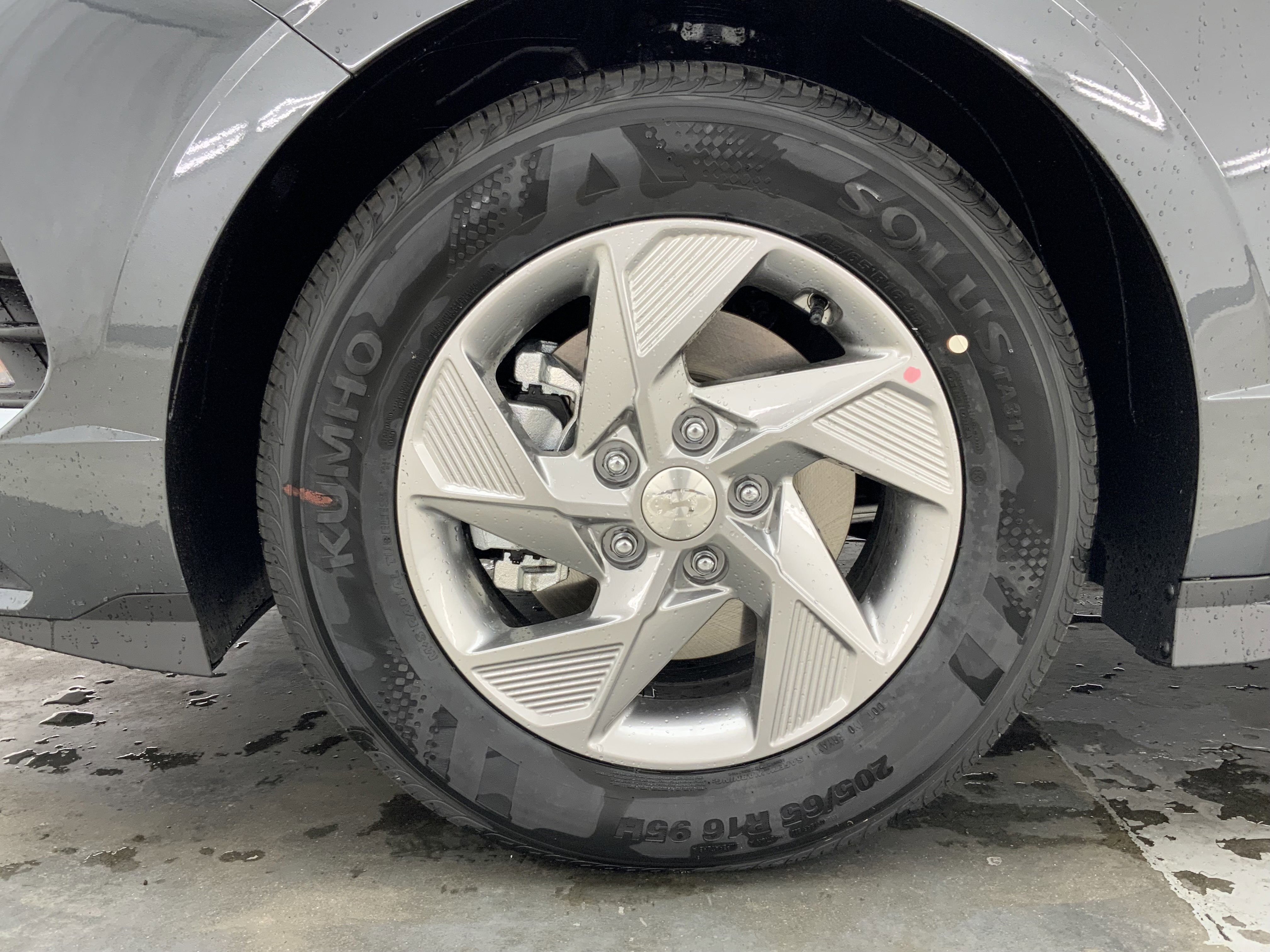 New 2026 Portofino Gray Hyundai SE image 5