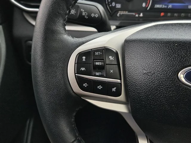 Used 2024 White Ford XLT image 25