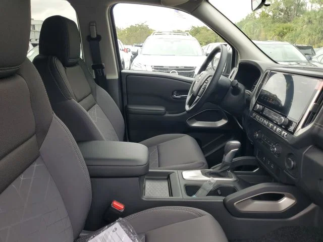 2026 Nissan Frontier SV - Photo 30