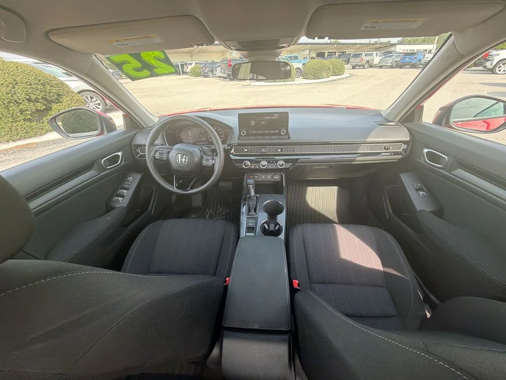2025 Honda Civic LX - Photo 10