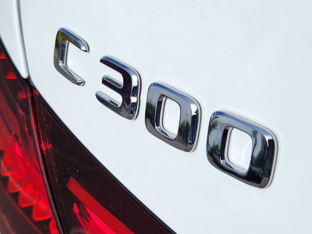 New 2026 Polar White Mercedes-Benz C300 4MATIC® image 10