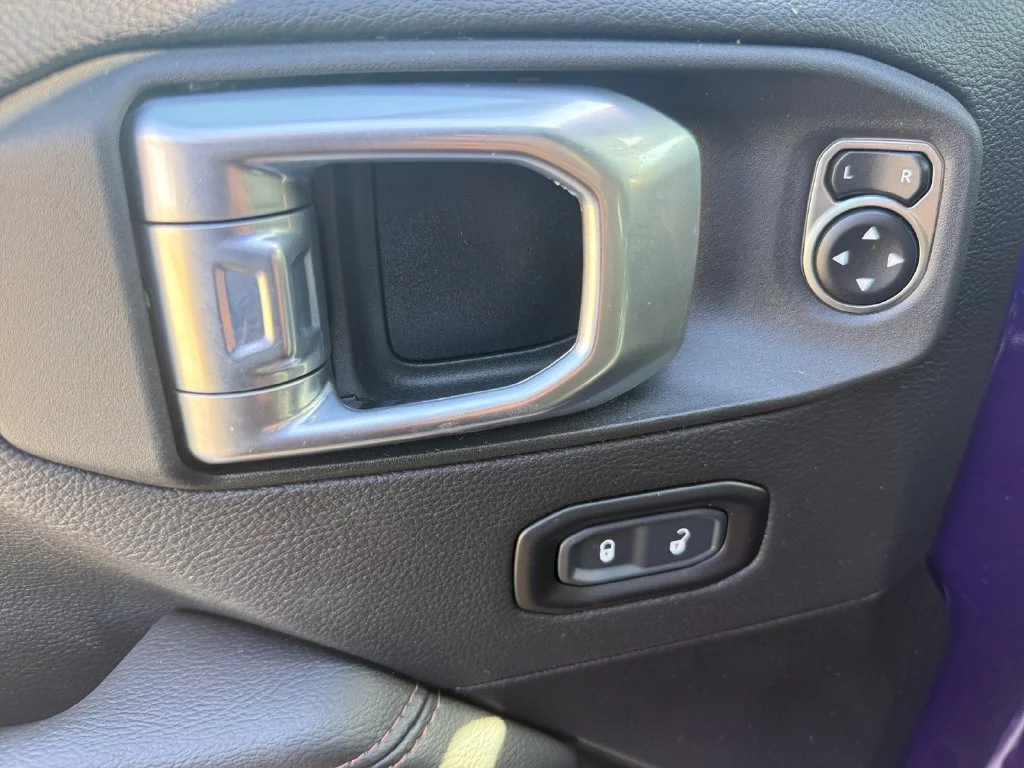 Used 2023 Purple Jeep Rubicon 392 image 21