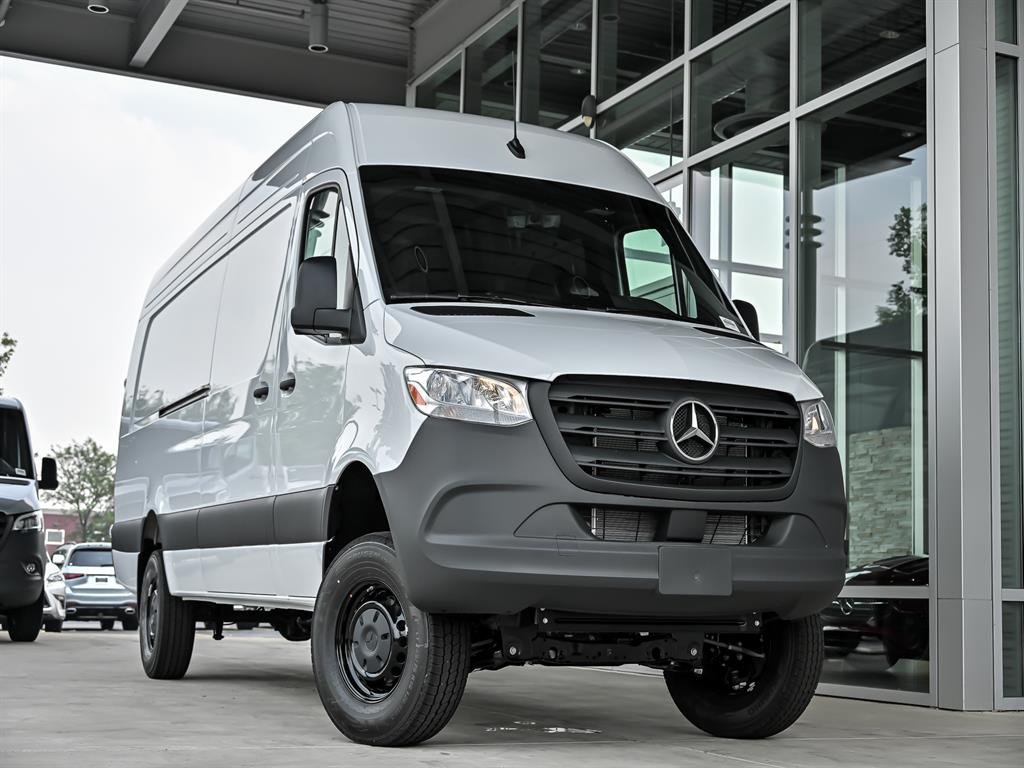 2025 Mercedes-Benz Sprinter Cargo Van
