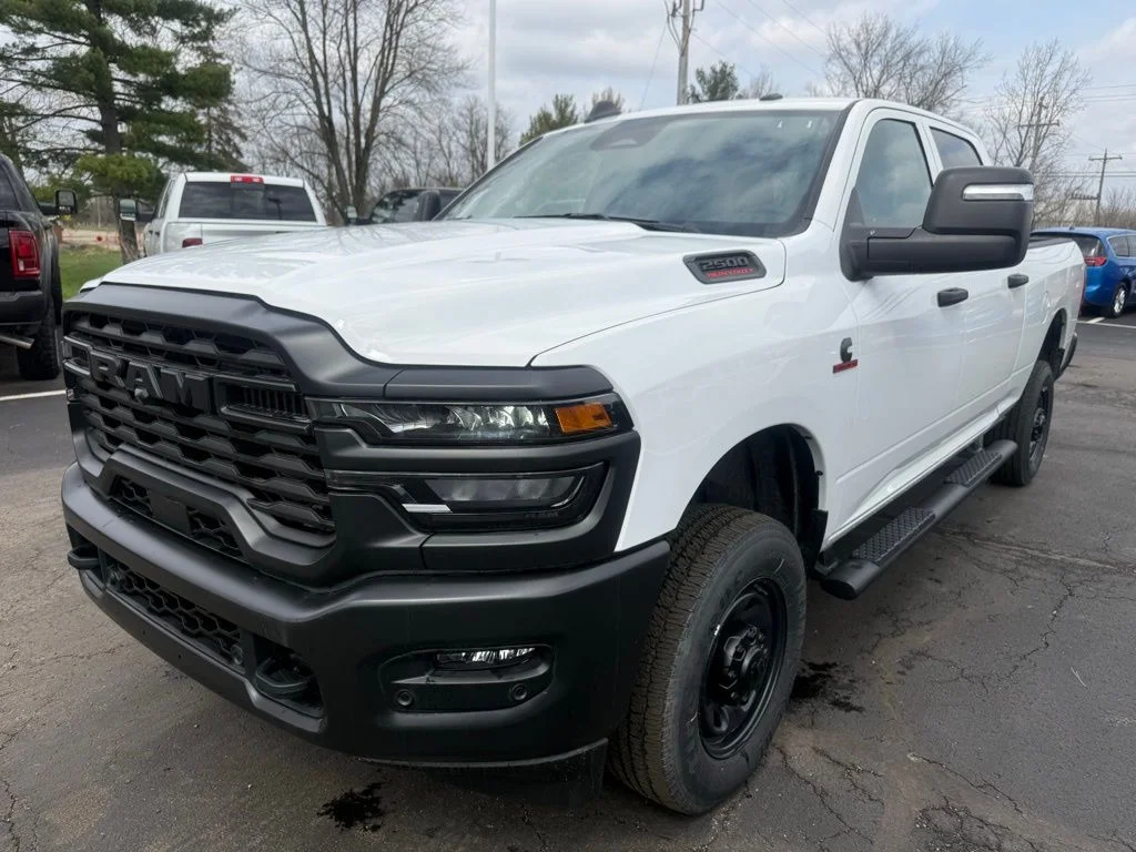 New 2025 Bright White Clear-Coat Exterior Paint RAM Tradesman image 7