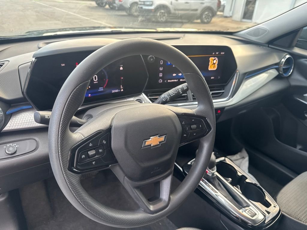 Used 2025 Gray Chevrolet LT image 11