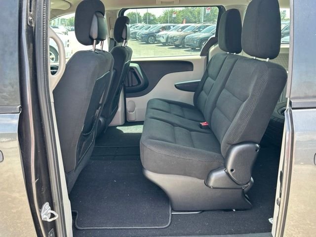 Used 2016 Gray Dodge AVP image 19