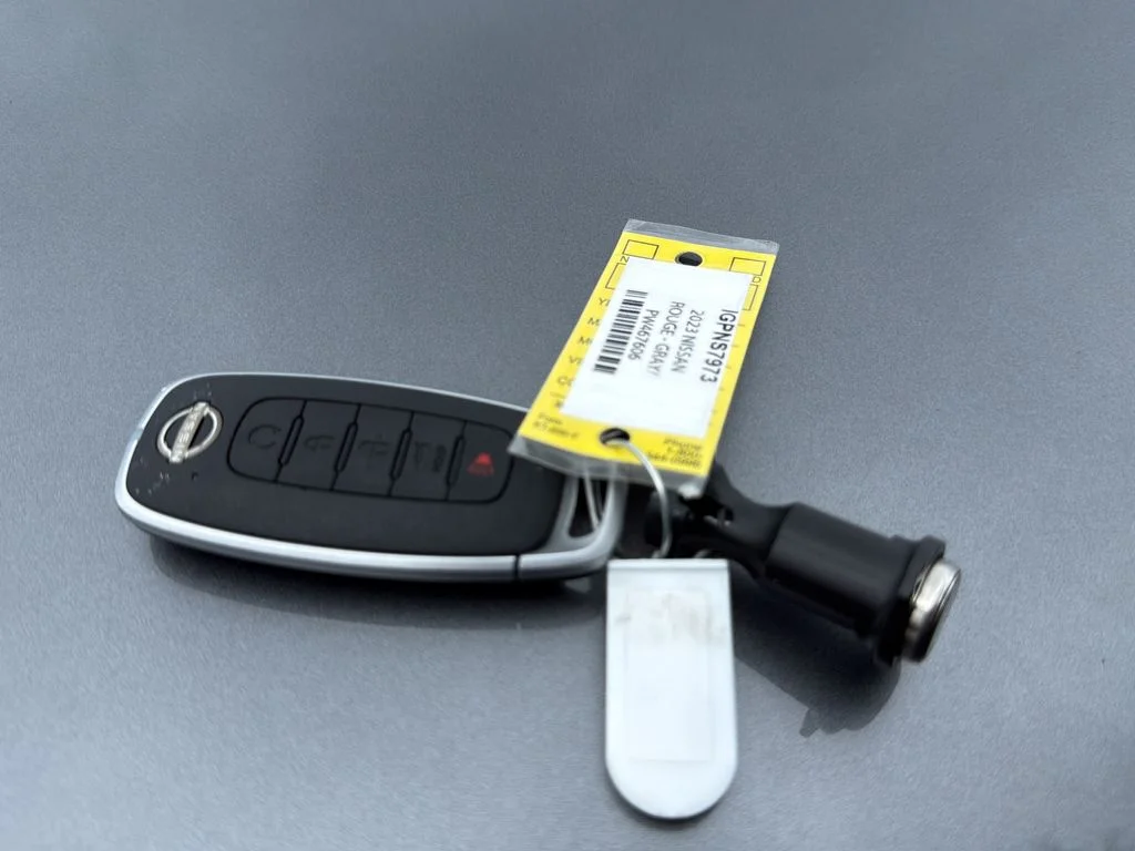 Used 2023 Gray Nissan SL image 37
