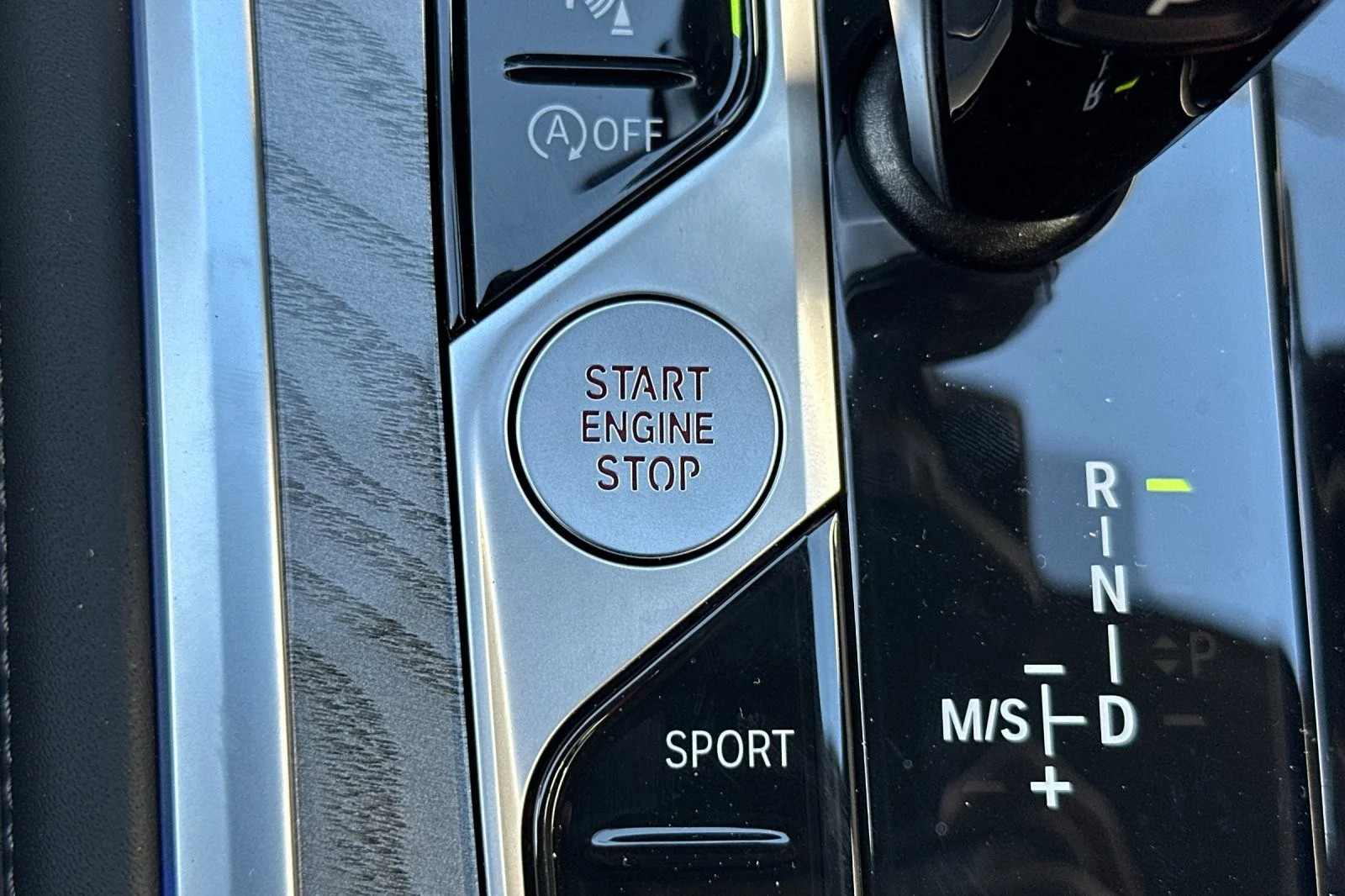 2026 BMW 8 Series 840i - Photo 21