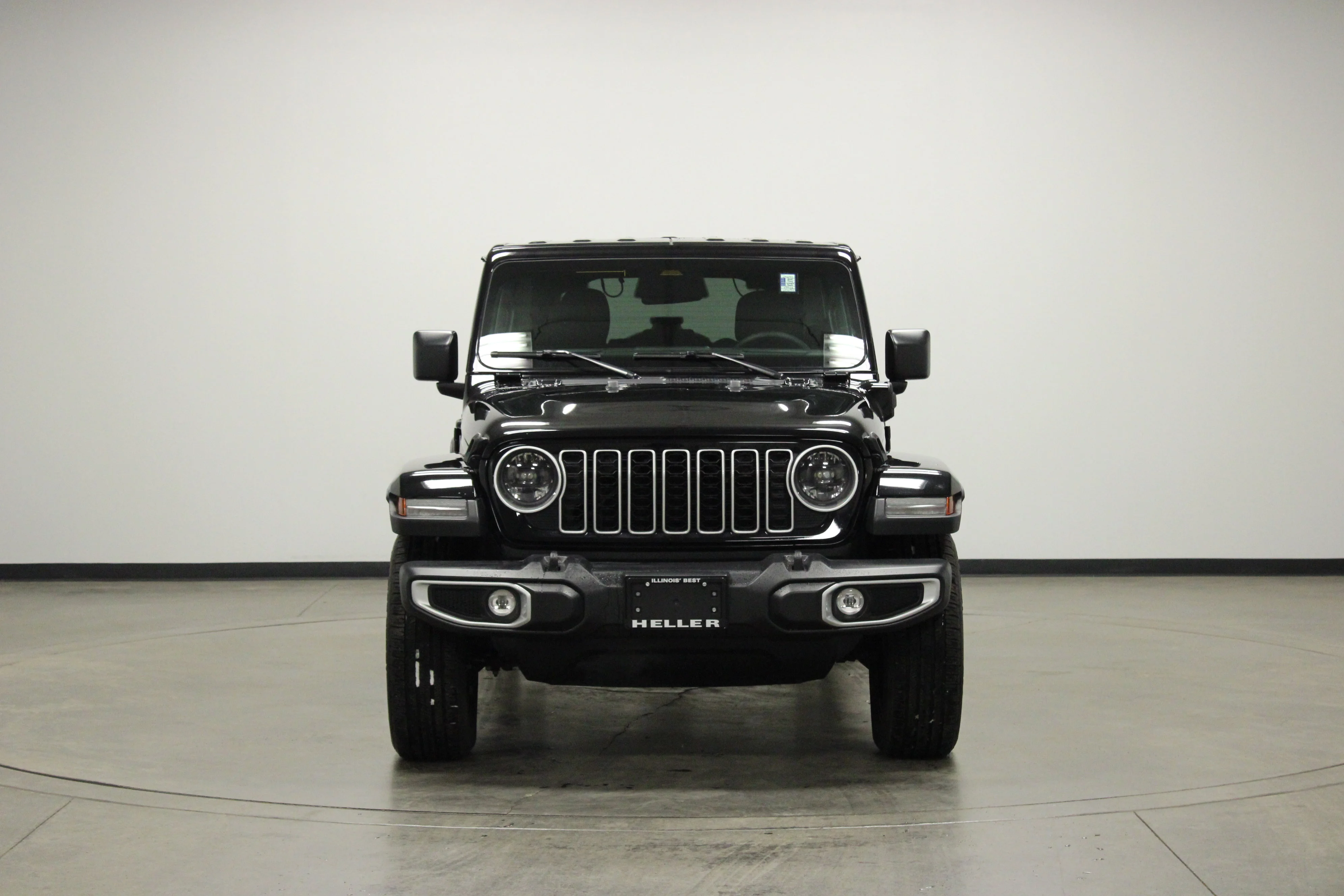 Used 2025 Black Clearcoat Jeep Sahara image 3