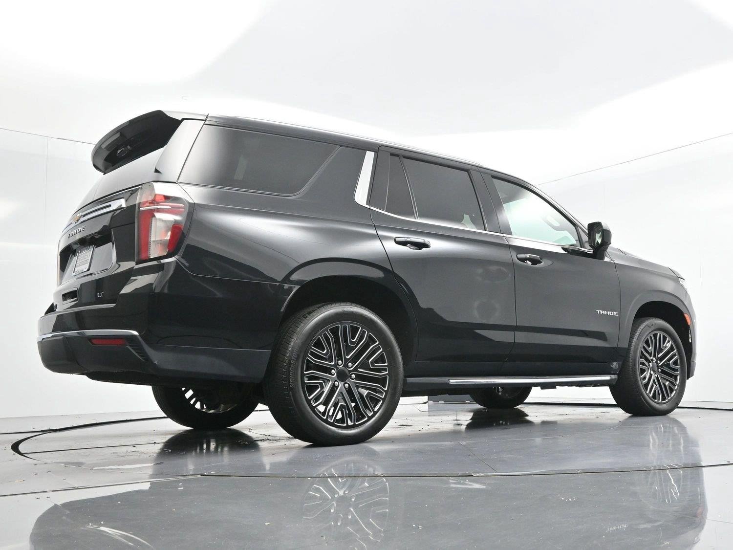 Used 2021 Black Chevrolet LT image 51