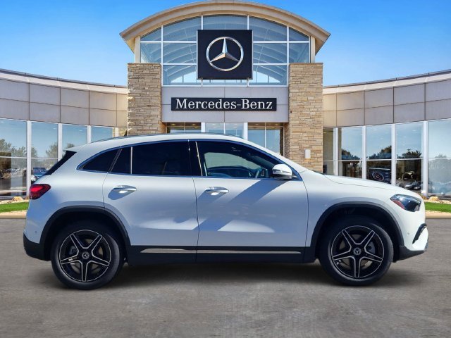 New 2026 Polar White Mercedes-Benz GLA 250 image 5