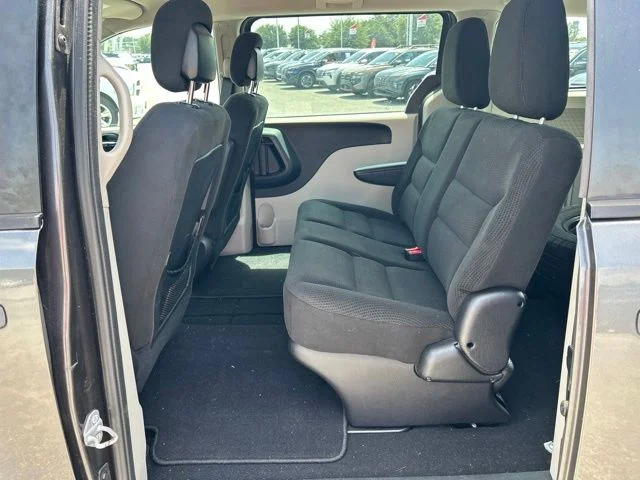 Used 2016 Gray Dodge AVP image 19