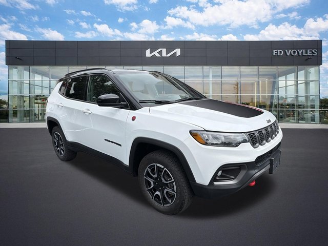 2024 Jeep Compass Trailhawk