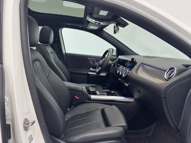 Certified Used 2022 Polar White Mercedes-Benz GLA 250 image 17