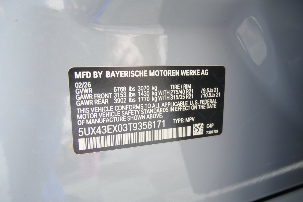 Certified Used 2026 Gray Metallic BMW M60i image 30