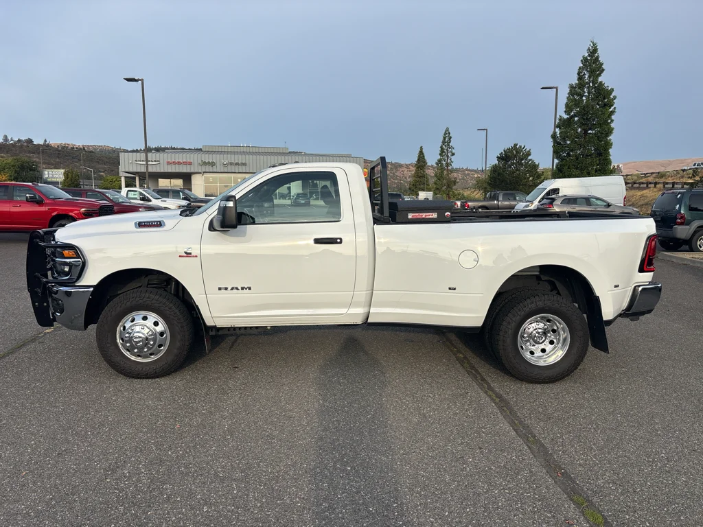 2025 RAM 3500 Pickup Big Horn