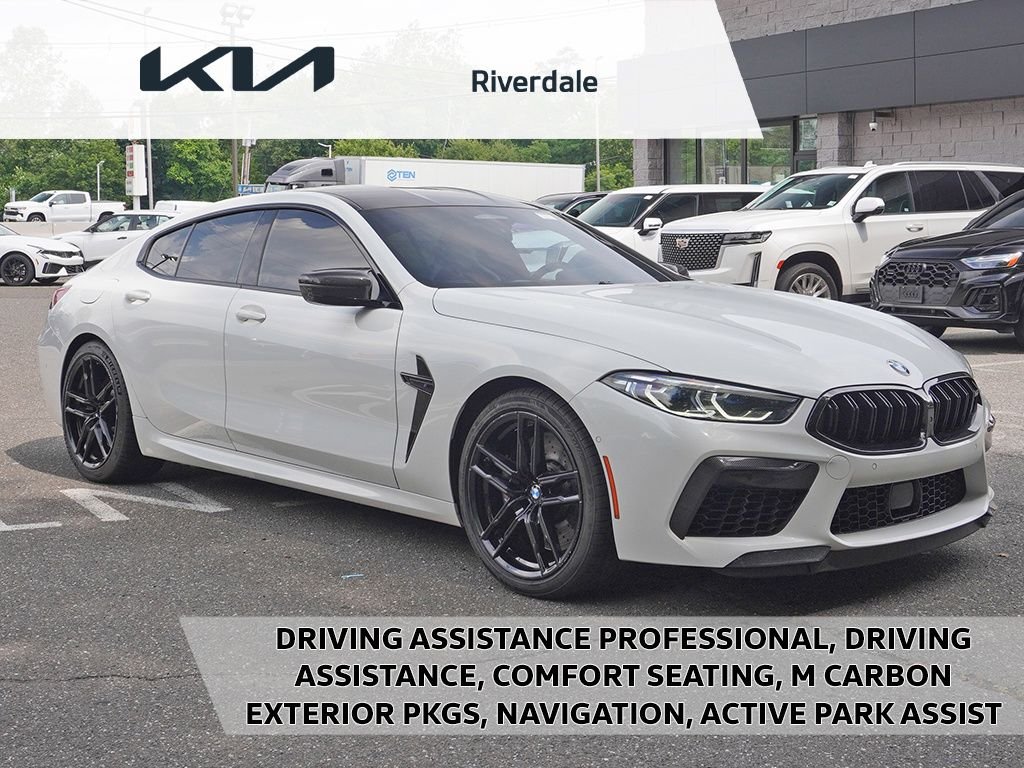 2022 BMW M8 Competition's photo