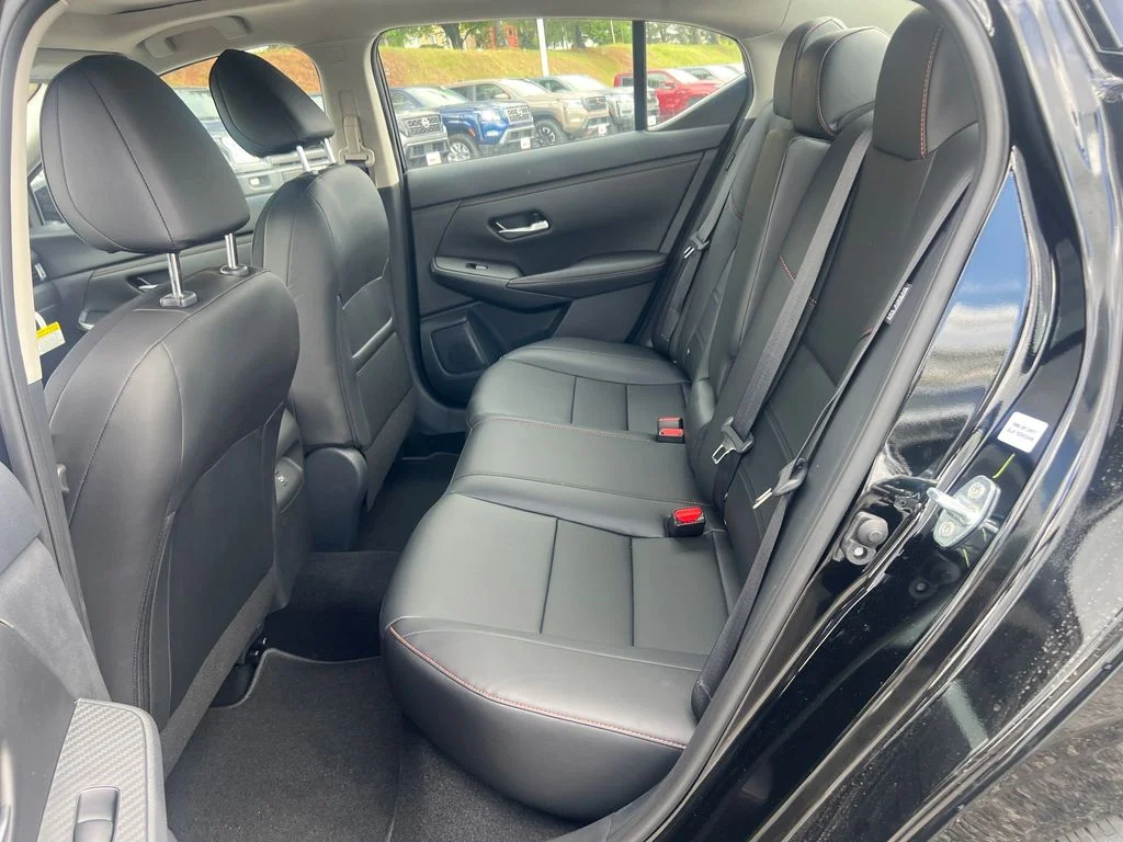 Used 2025 Black Nissan SR image 26