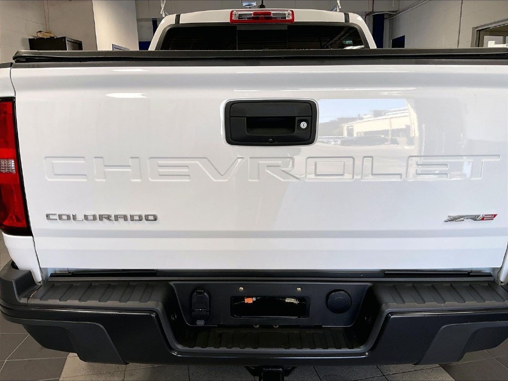 Used 2022 SUMMIT WHITE Chevrolet 4WD ZR2 image 28