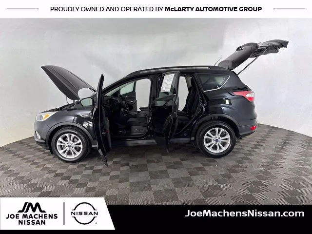 Used 2018 Black Ford SE image 12