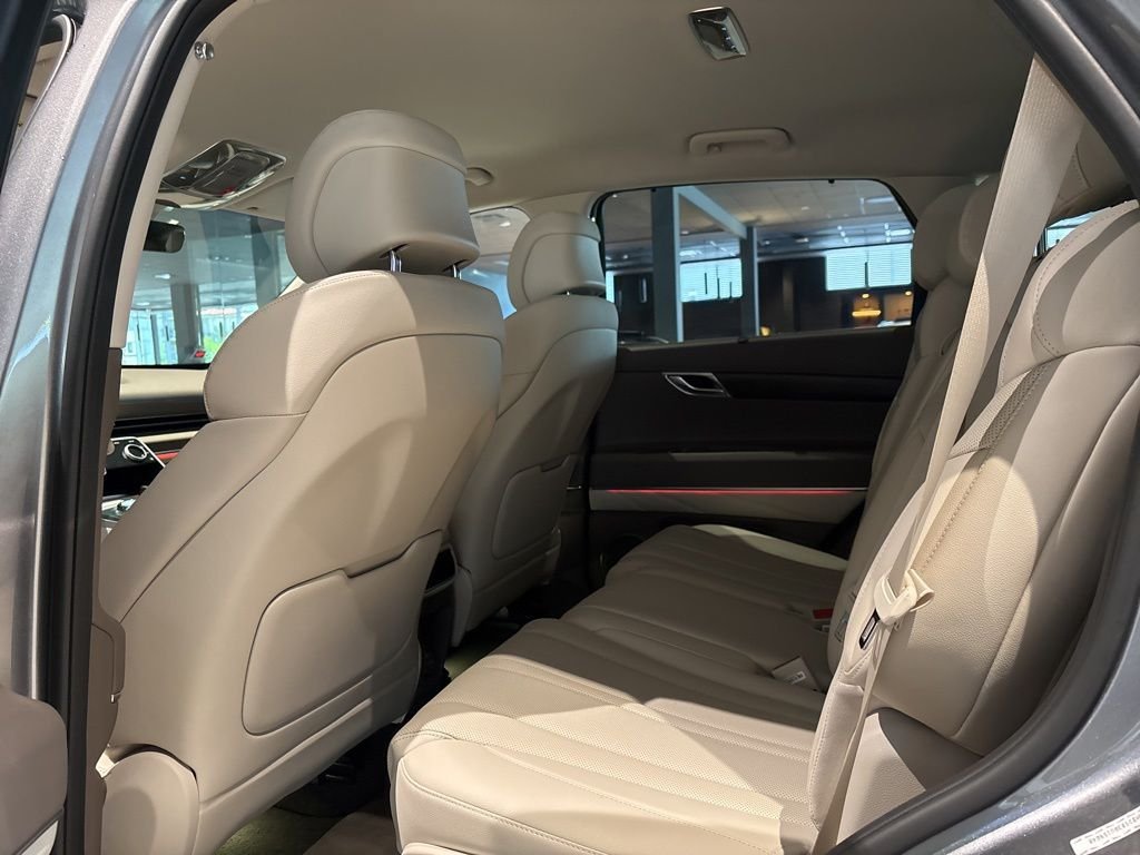 2024 GENESIS GV80 Standard - Photo 11