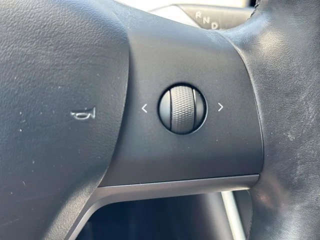 Used 2018 Black Tesla Long Range image 24