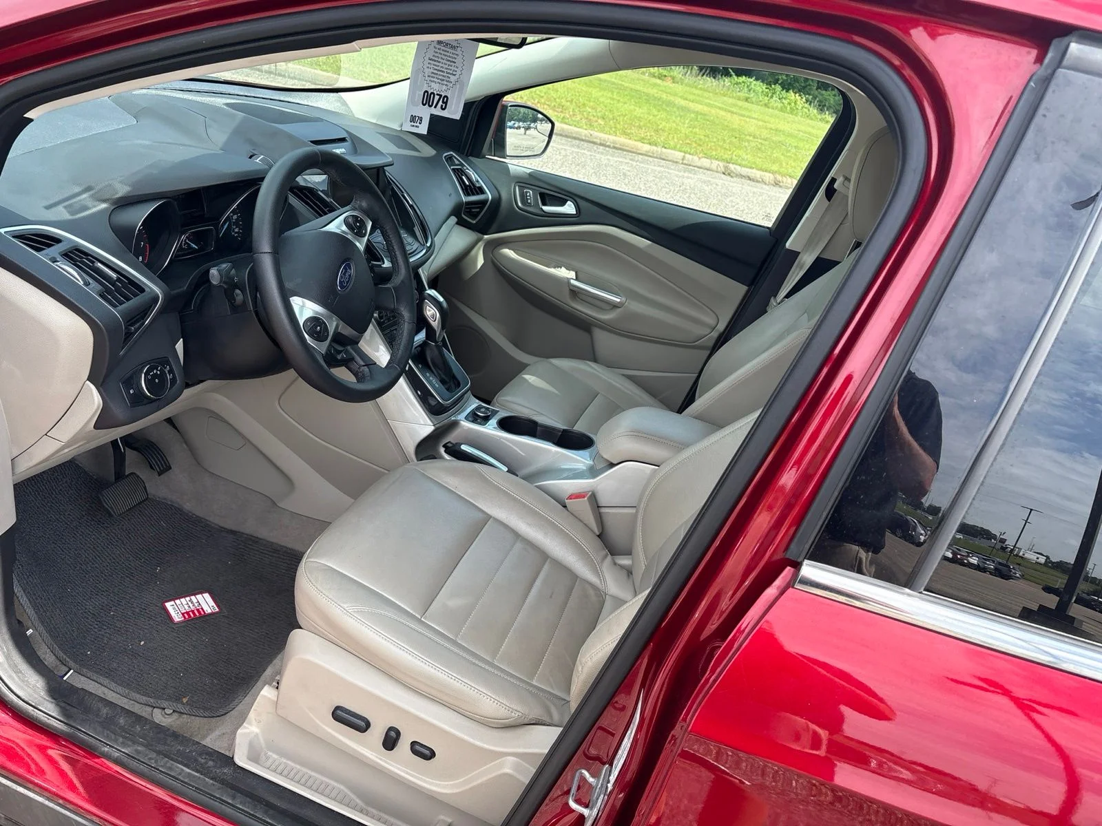 Used 2013 Red Ford SEL image 8