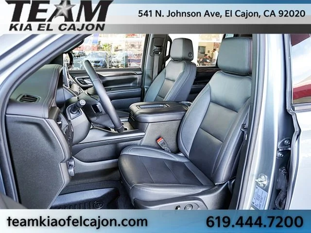 Used 2022 Gray Chevrolet Z71 image 17