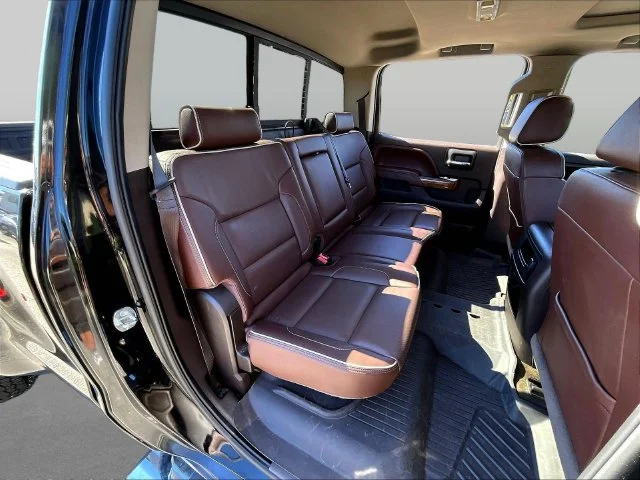 Used 2016 Black Chevrolet High Country image 29