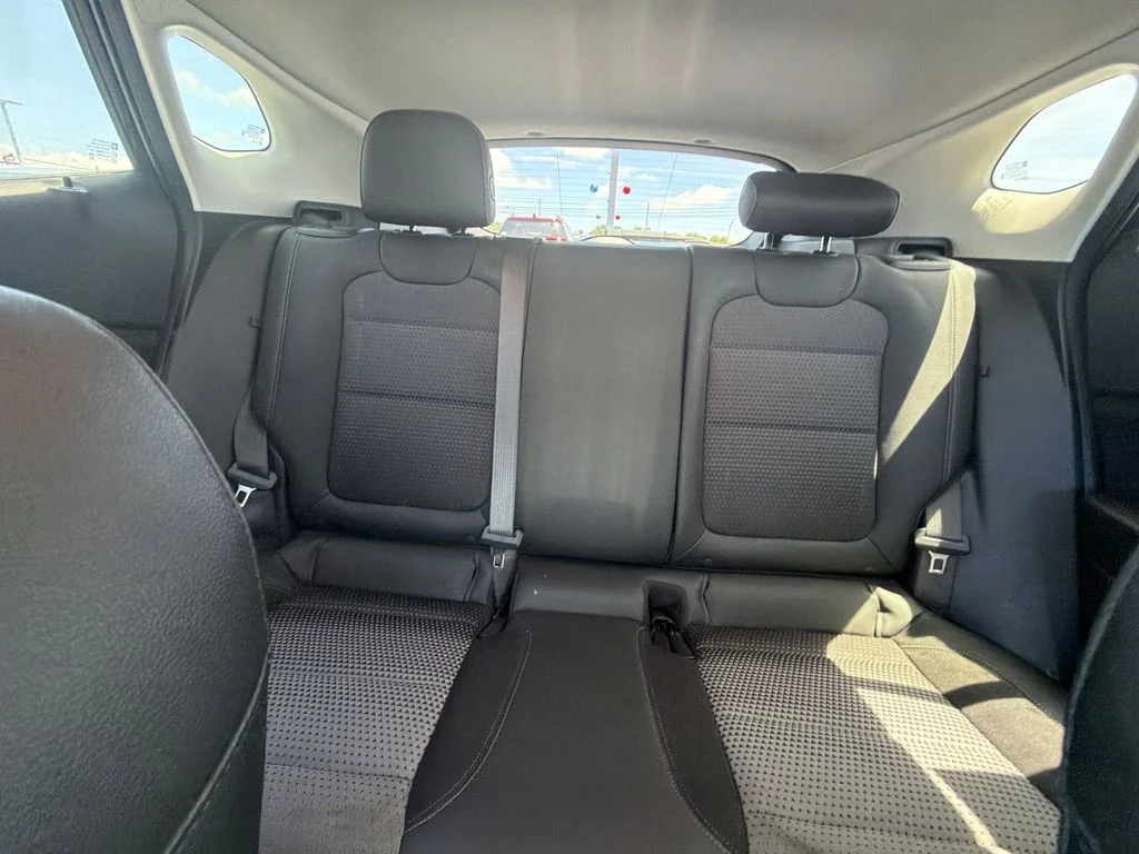 Used 2025 Black Chevrolet LT image 27