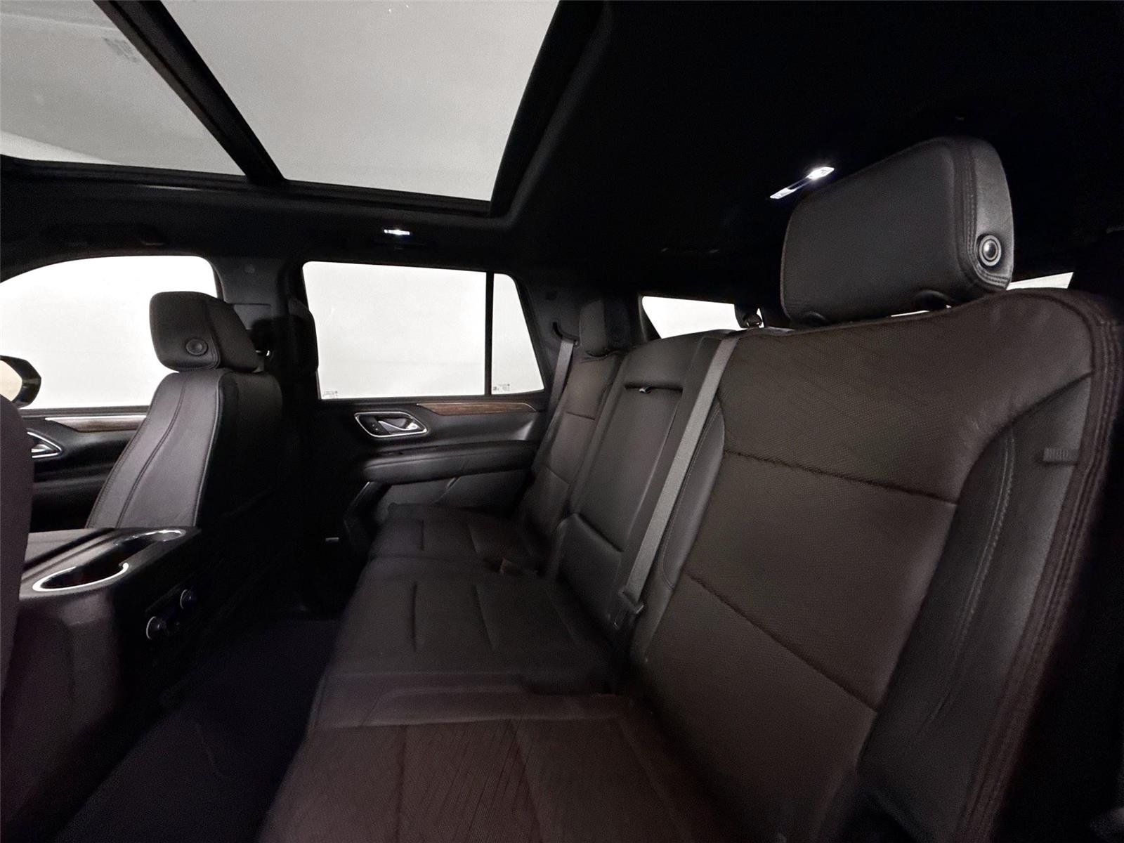 Used 2024 Black Chevrolet High Country image 32