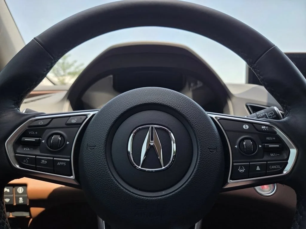 Used 2025 Liquid Carbon Metallic Acura w/Advance Package image 38