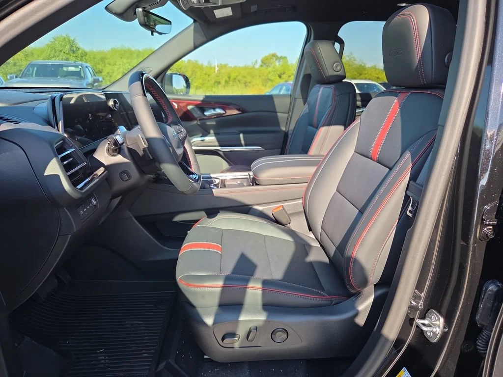 New 2027 Mosaic Black Metallic Chevrolet RS image 24
