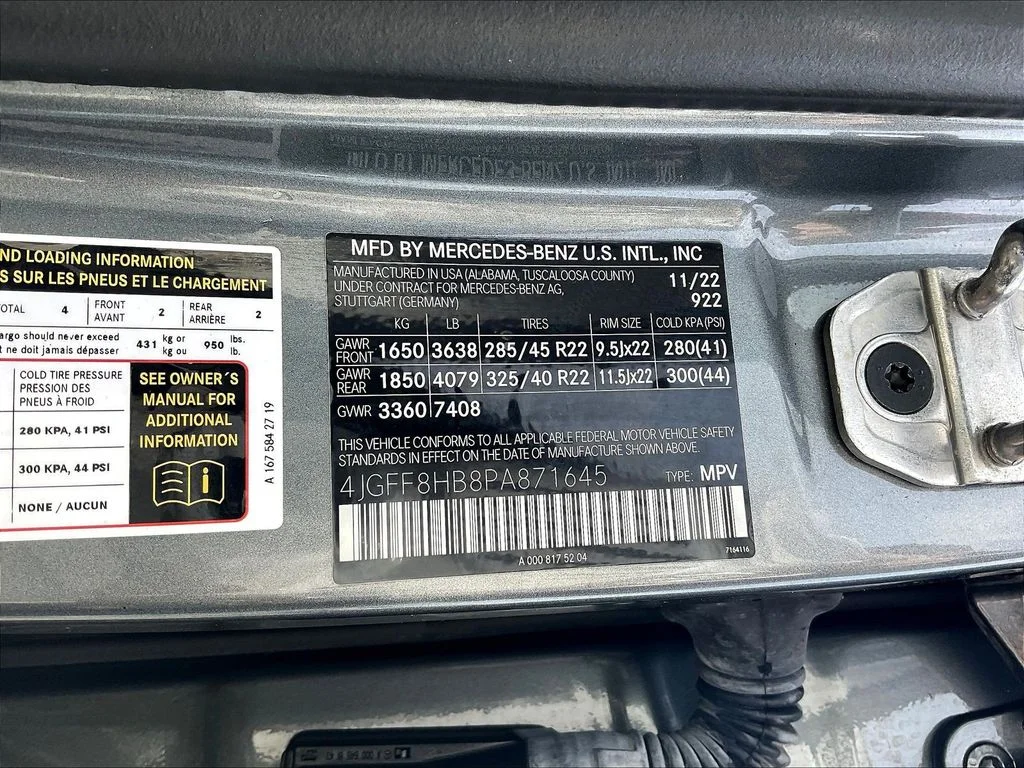 Used 2023 Cirrus Silver Metallic Mercedes-Benz Maybach GLS 600 image 19