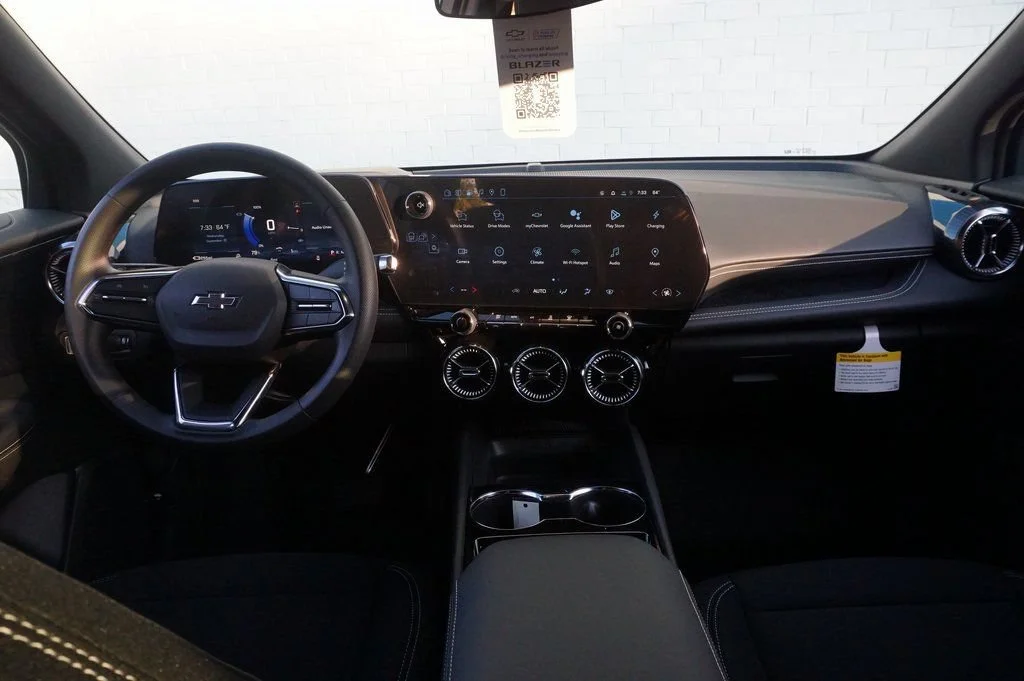 2026 Chevrolet Blazer EV LT - Photo 13