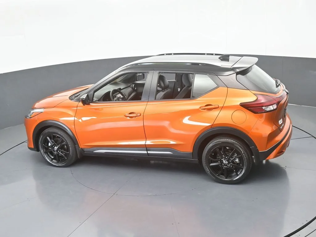 Used 2023 Monarch Orange Metallic/Super Black Nissan SR image 51