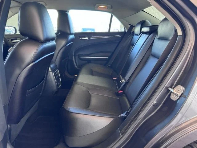 Certified Used 2019 Granite Crystal Clearcoat Metallic Chrysler Limited image 12