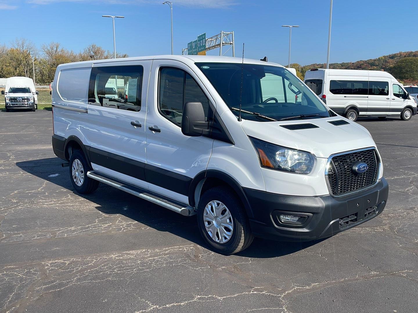 Used 2025 Oxford White Ford  image 7