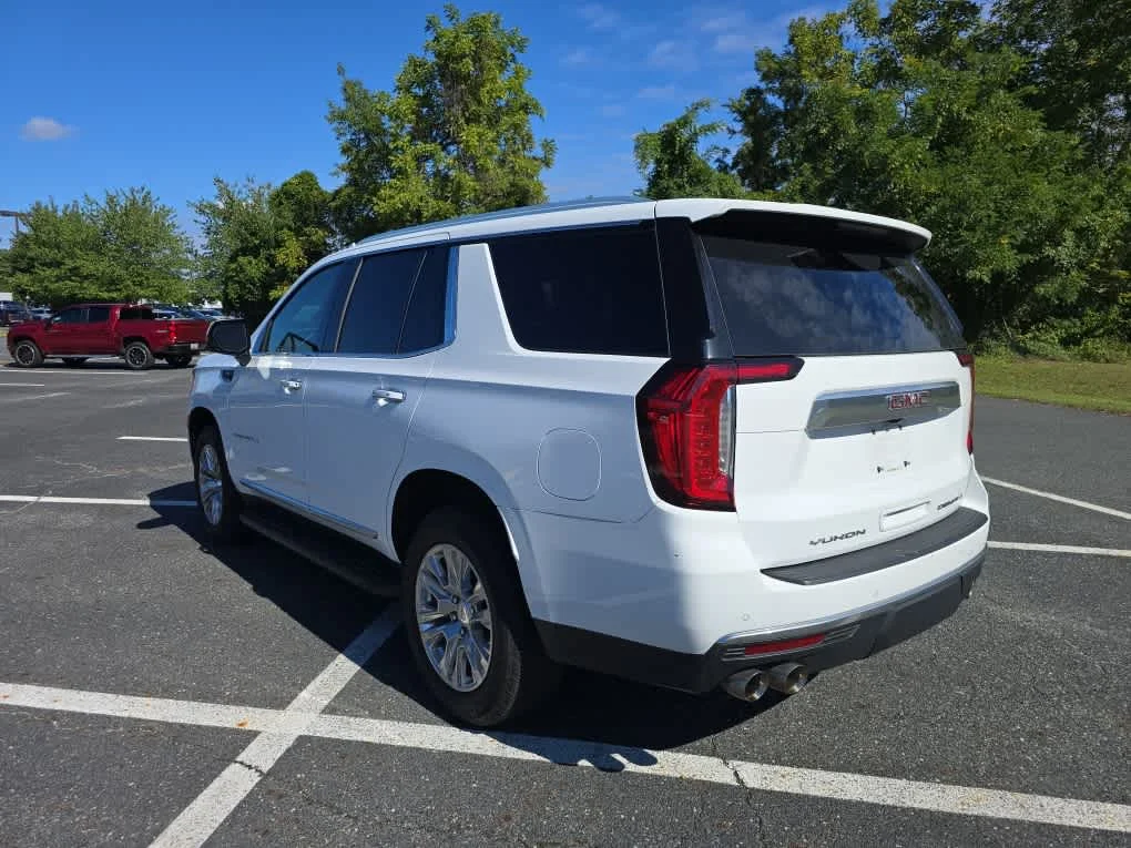 Used 2023 Summit White GMC Denali image 7
