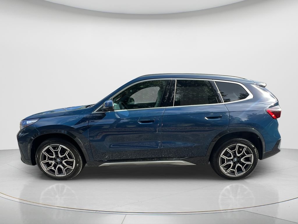 New 2027 Night Dusk Blue Metallic BMW xDrive28i image 8