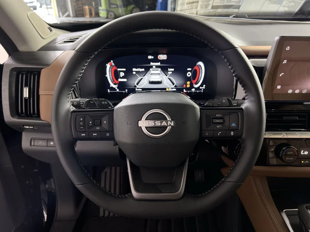 New 2026 Black Nissan Platinum image 11