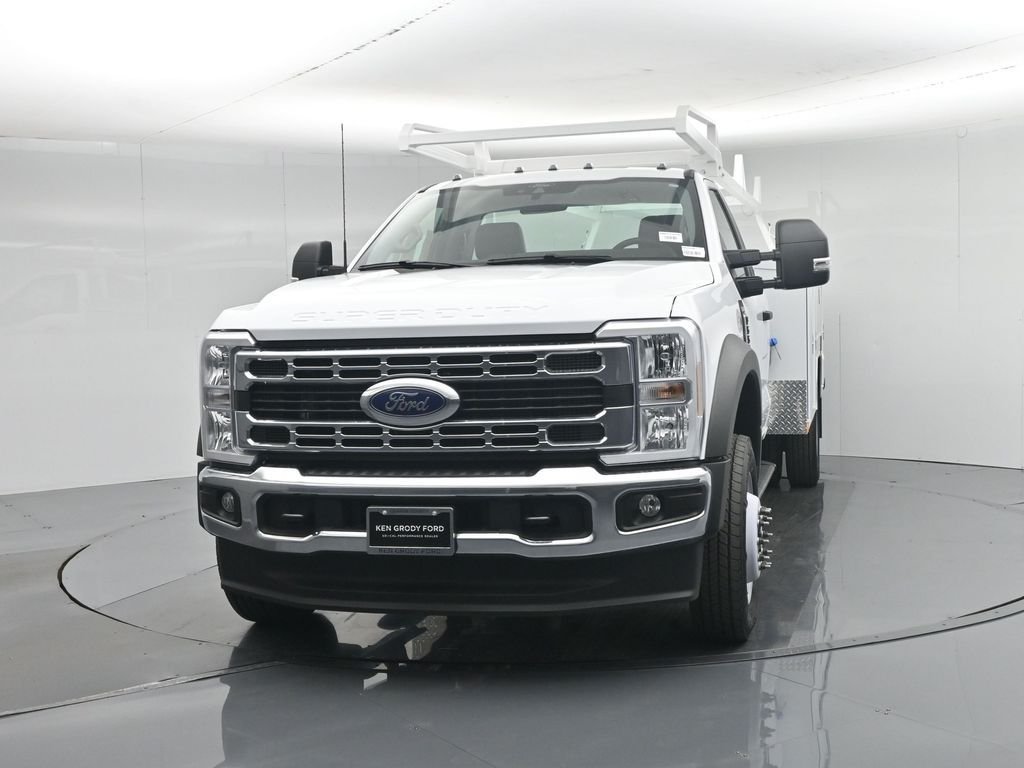 2025 Ford F-550 Super Duty Chassis Cab XL - Photo 60