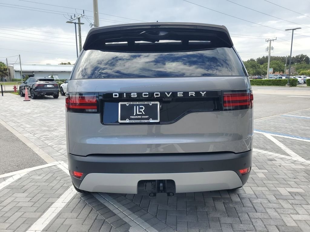 New 2025 Eiger Grey Land Rover S image 4