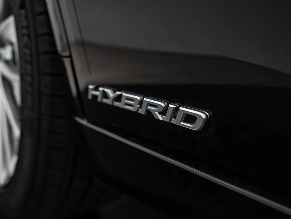 Certified Used 2020 OBSIDIAN Lexus 300h Ultra Luxury image 20